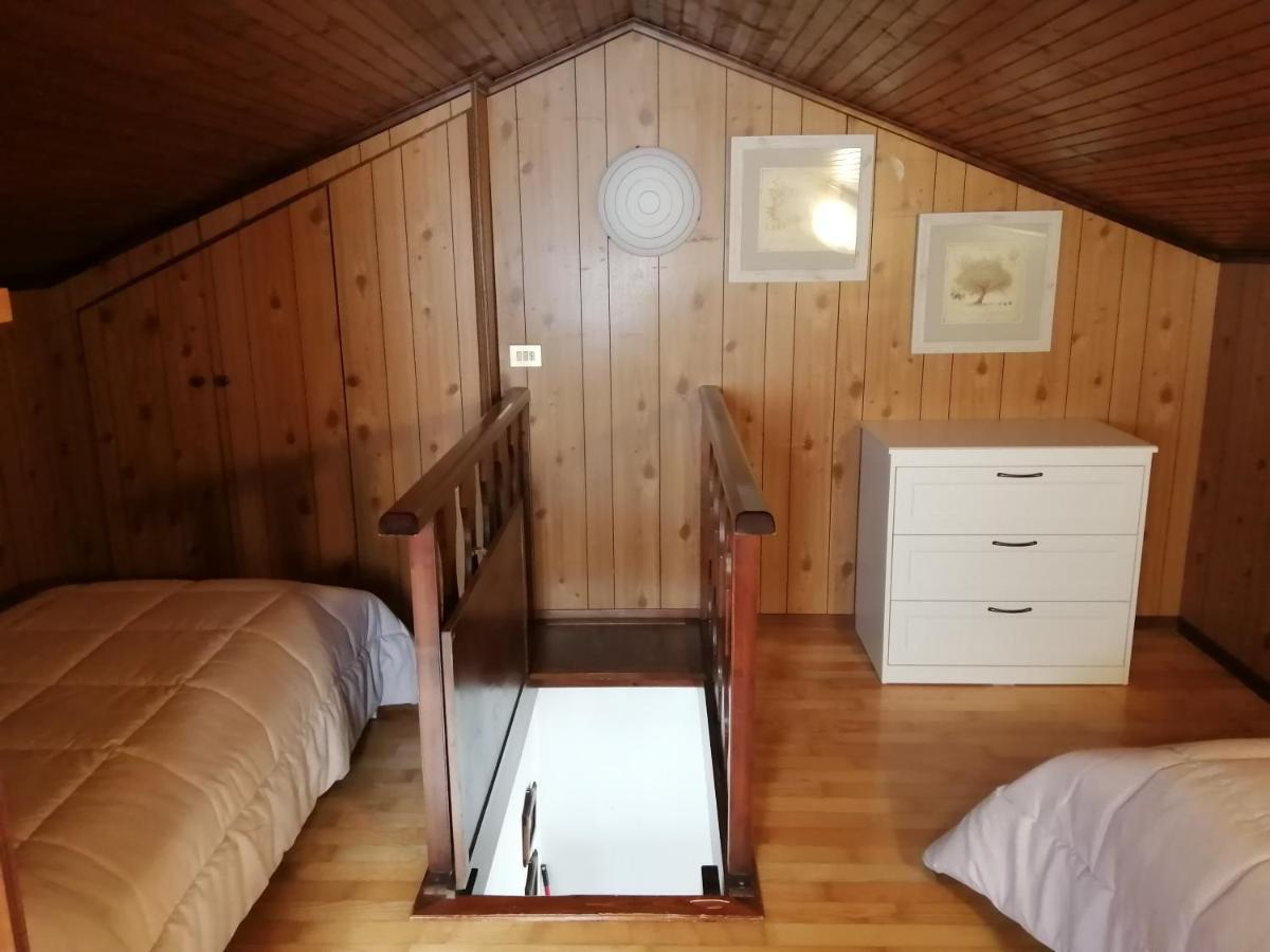 הוילה סטרסה Casa Orfea מראה חיצוני תמונה